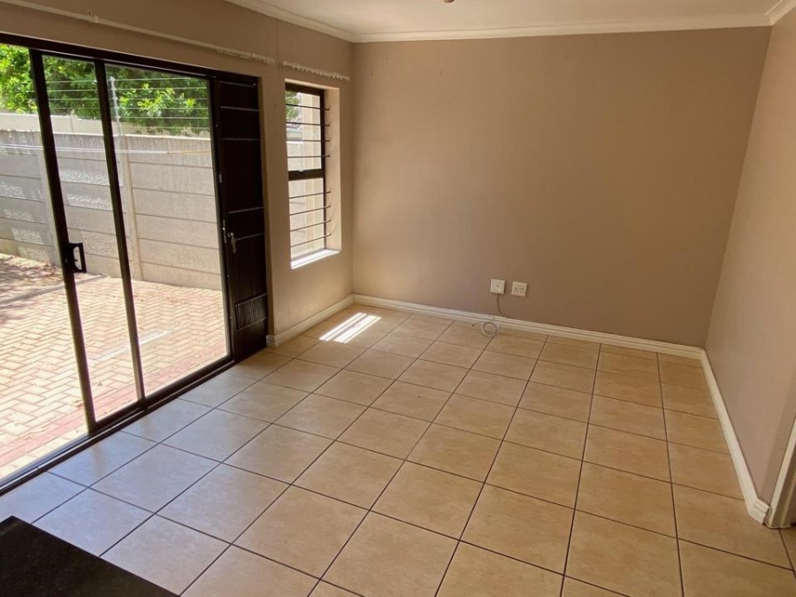 1 Bedroom Property for Sale in Table View Western Cape